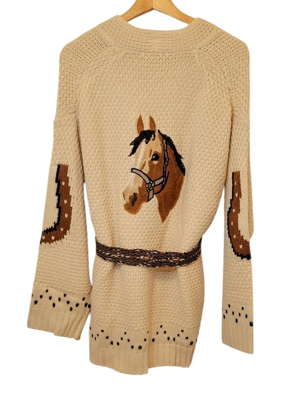 NWT Blue B Horse Embroidered Western Cardigan Sweater Almond Beige Medium - Picture 3 of 11
